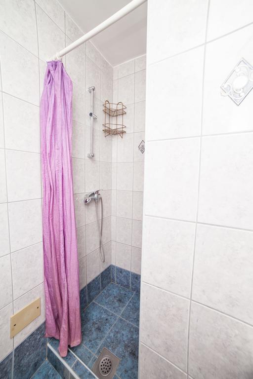 Guest House Hodak Rakovica Extérieur photo